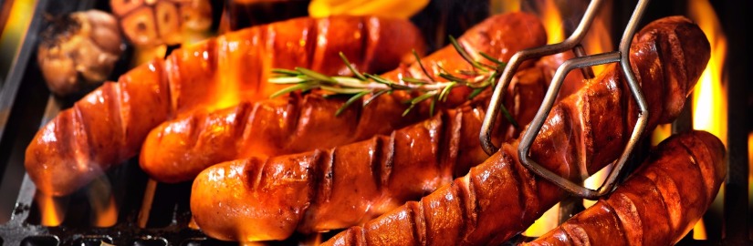 Pět tipů od řezníka pro perfektní grilování uzenin