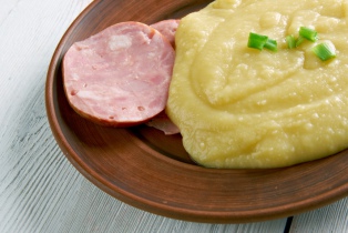 Hrachová kaše s uzeným Krásno